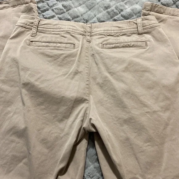 Skinny leg khaki pants - Picture 5 of 5